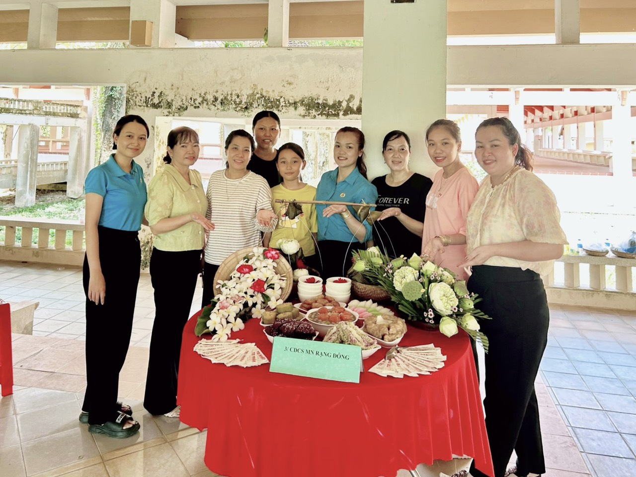 Hoạt động Thi đua cụm của Công Đoàn- Đạt giải nhất trang trí bánh dân gian