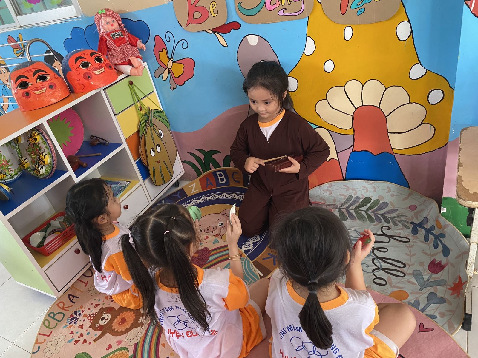 Bé Đọc đồng dao