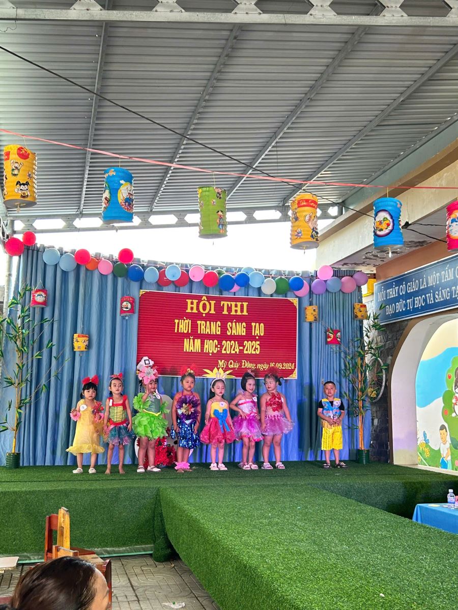 Hội thi thời trang sáng tạo